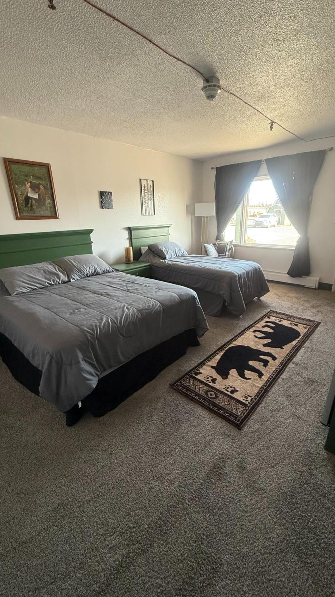 The Kenai Inn ภายนอก รูปภาพ