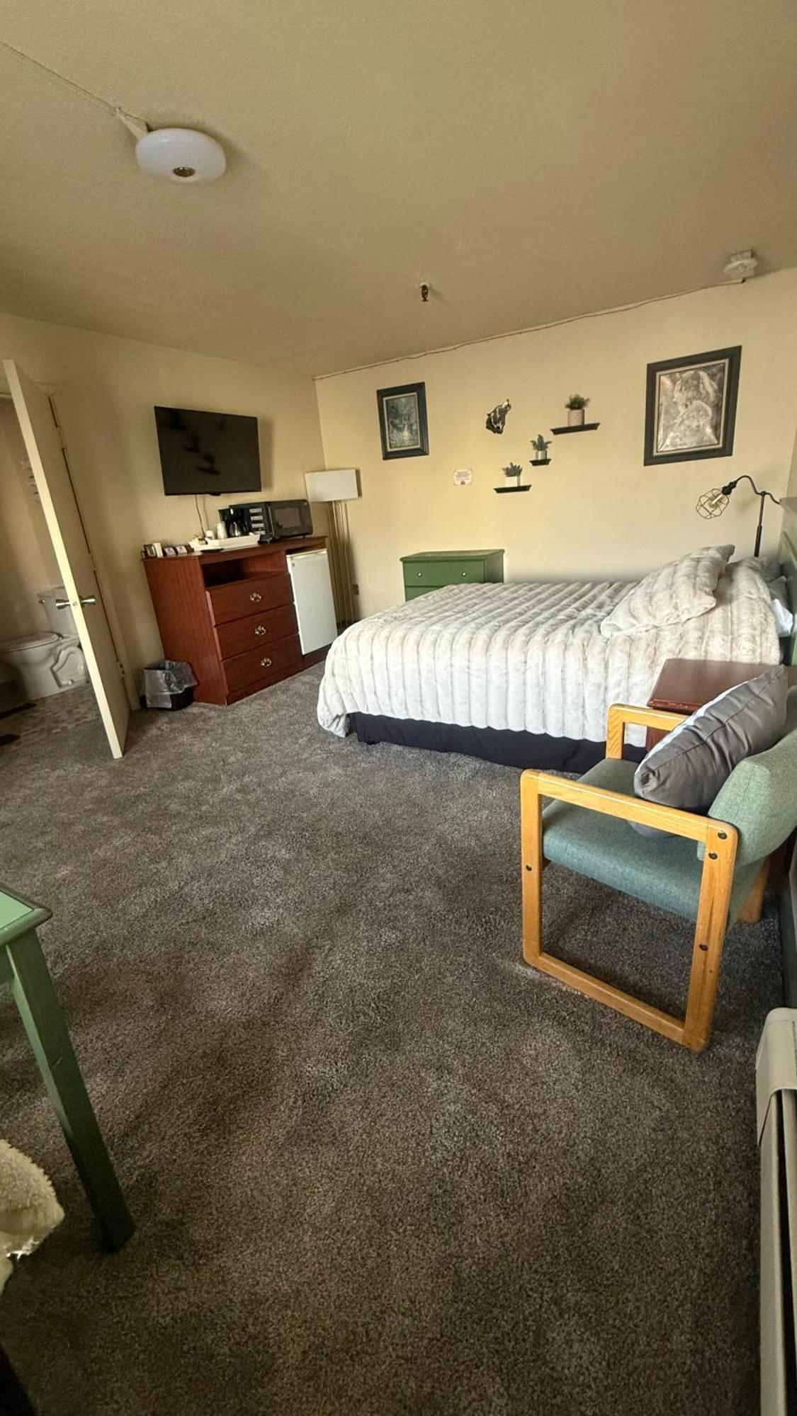 The Kenai Inn ภายนอก รูปภาพ